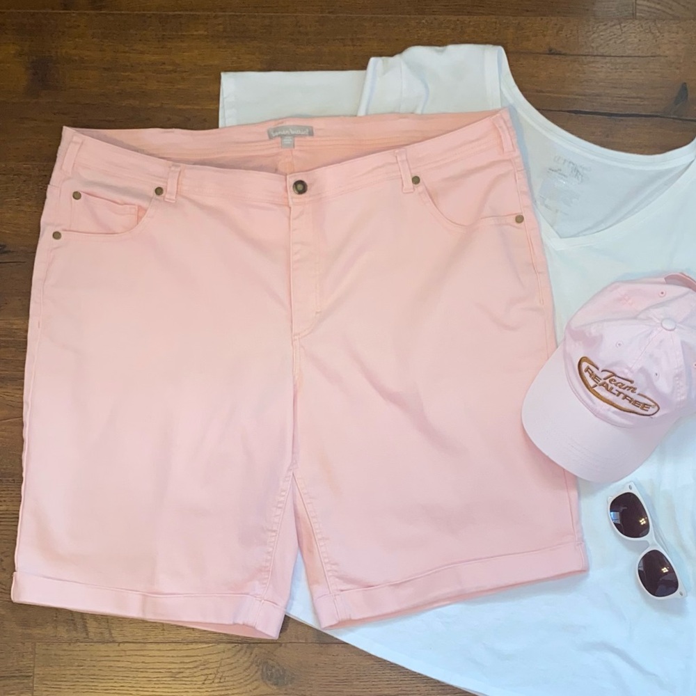 🛼Woman Within Light Pink Cuffed Denim Shorts